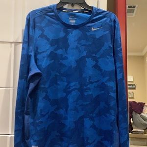 Nike long sleeve top